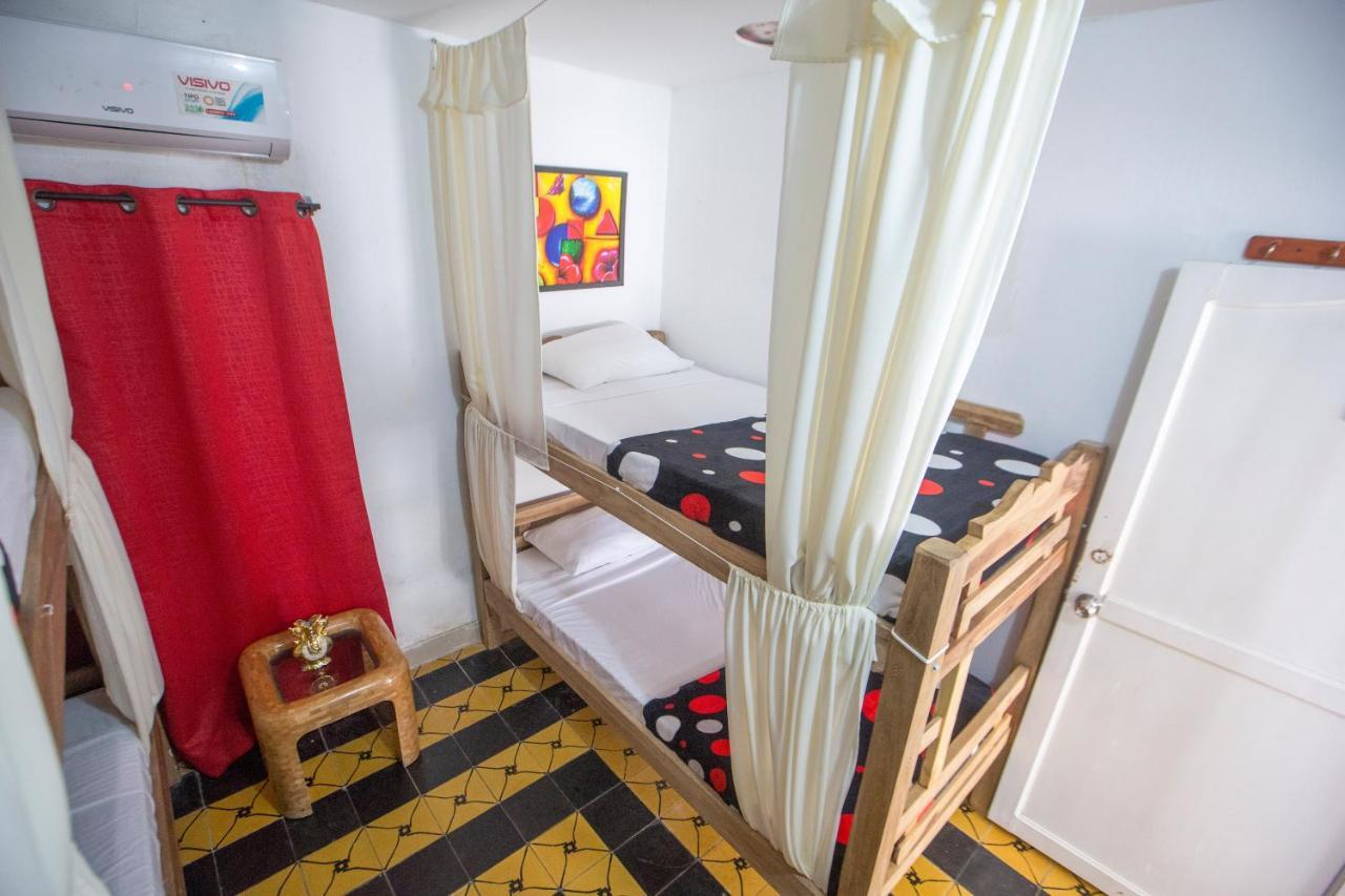 Casa Hostal Kristalu Cartagena Ngoại thất bức ảnh
